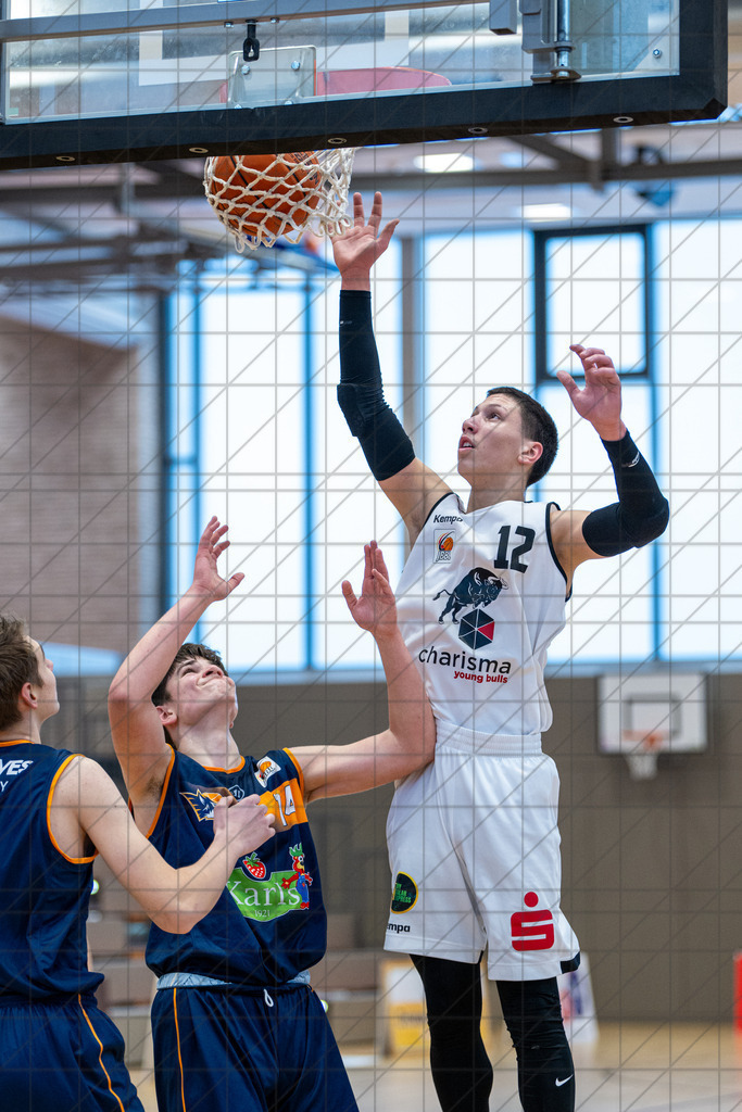 JBBL Relegation Gruppe 1 25/26 | Spieltag 10 | Charisma Young Bulls vs. Rostock Seawolves | 04.01.26: JBBL Relegation Gruppe 1 25/26 | Spieltag 10 | Charisma Young Bulls vs. Rostock Seawolves / Herford / Deutschland  //   CREDIT:www.bullenfotos.de, Martin König, Hörner Weg 40, D-49078 Osnabrück, +4917663732967 // Nutzung und Weitergabe nur zu den vereinbarten Zwecken. Presseanfragen an Ersteller. Alle Rechte beim Ersteller. Honorierung nach MFM. - Realisiert mit Pictrs.com