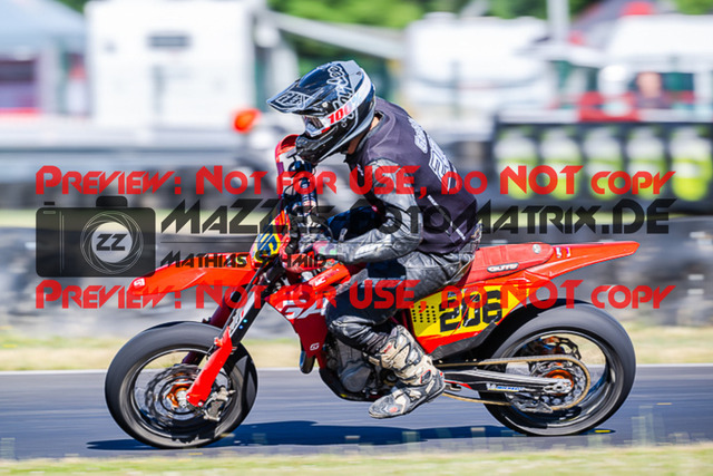 MaZZes_FotoMatrix_220703_7066 | S1