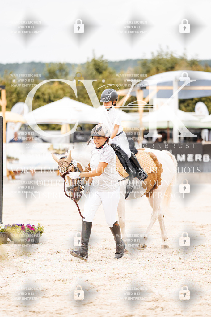 CK907198 | Turnierfotografie Pferdefotografie Trier Rheinland-Pfalz Pferdesport Reitsport Tierfotografie Sportfotografie Pferdevideo Pferdevideografie Equestrianvideography equestrianphotography  - Realisiert mit Pictrs.com