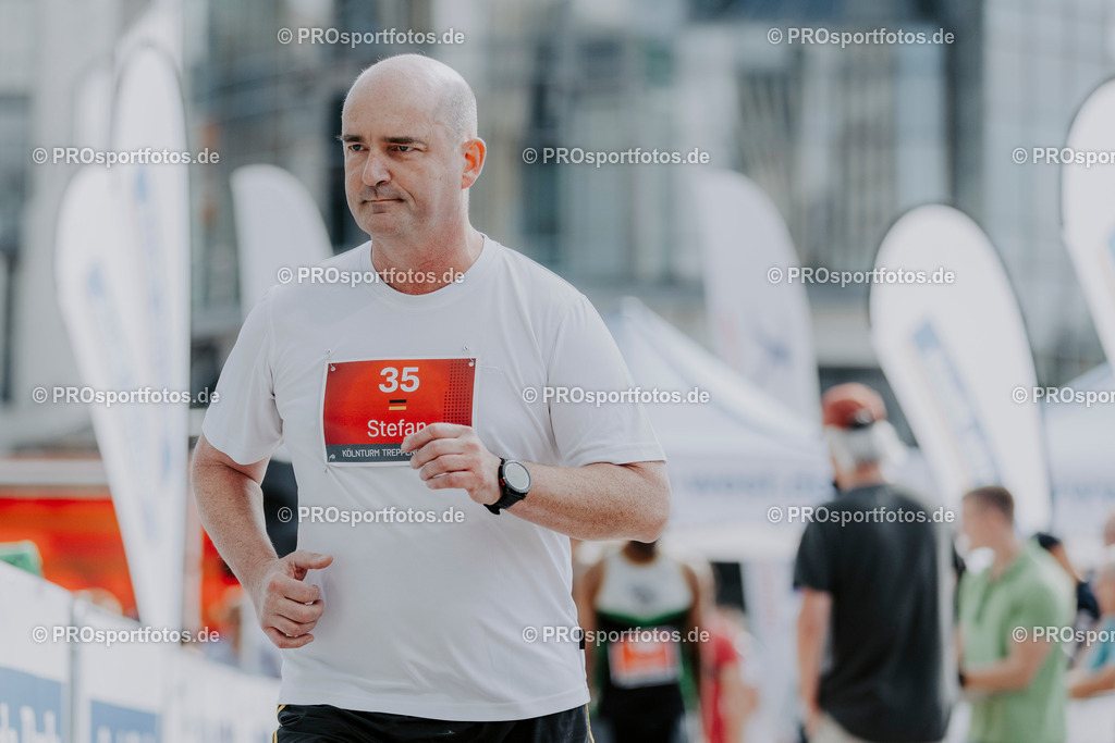 240825_Treppenlauf-97 | Professionelle Fotos Ihrer Laufsportveranstaltung.