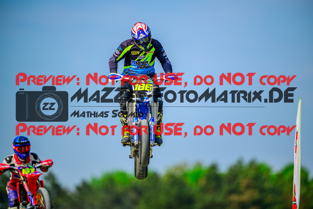 MaZZes_Fotomatrix_20250502_6007705_1505 | OPEN