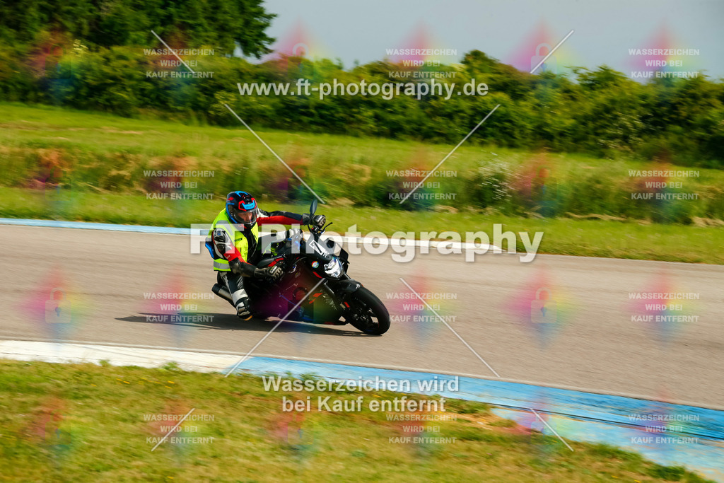 _MOT1083 | Hier findet Ihr Bilder von Touristenfahrten auf der Nürburgring Nordschleife oder von anderen Veranstaltungen die ich besucht habe. Viel Spass beim Durch Schauen 