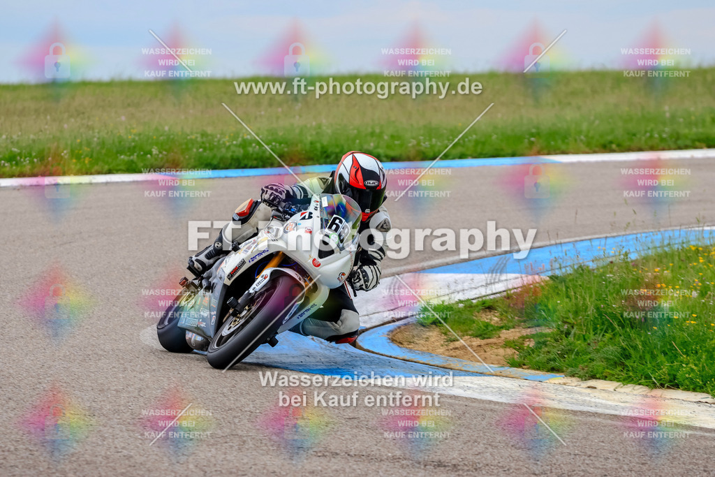 MotoTeam-2085 | Hier findet Ihr Bilder von Touristenfahrten auf der Nürburgring Nordschleife oder von anderen Veranstaltungen die ich besucht habe. Viel Spass beim Durch Schauen 