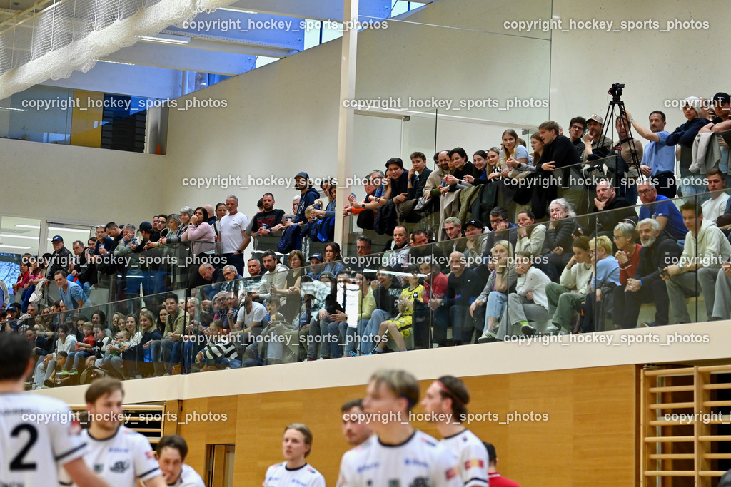 VSV Unihockey vs. KAC Floorball | Besucher Ballspielhalle St. Martin, VSV Unihockey vs. KAC Floorball, VSV Unihockey vs. KAC Floorball am 28.03.2026 in Villach (Ballspielhalle St. Martin), Austria, (Photo by Bernd Stefan)