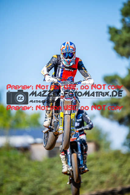 MaZZes_FotoMatrix_230916_1415 | S4