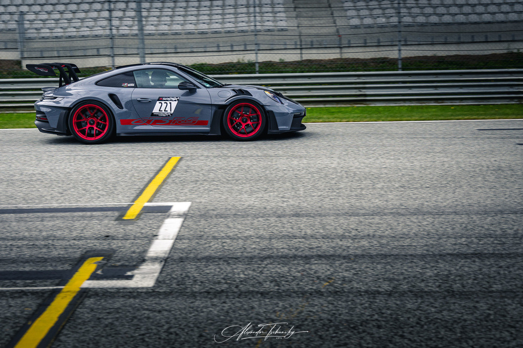 R6AT2534 _Alexander Tschuncky | Entdecken Sie die faszinierende Welt von Alexander Tschuncky Arts: Kreative Fotografie, atemberaubende Automobilkunst und hochwertiger Bilderdruck. Lassen Sie sich inspirieren! - Realisiert mit Pictrs.com