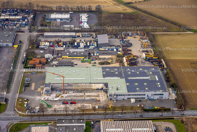 Werl240308283 | Luftbild, Baustelle Brandhalle ehemalige Kettler-Halle, F und D Metallveredlung GmbH mit Solardach, Am Maifeld, dahinter Rebein Garten- und Landschaftsbau Landschaftsgestalter, Budberg, Werl, Nordrhein-Westfalen, Deutschland