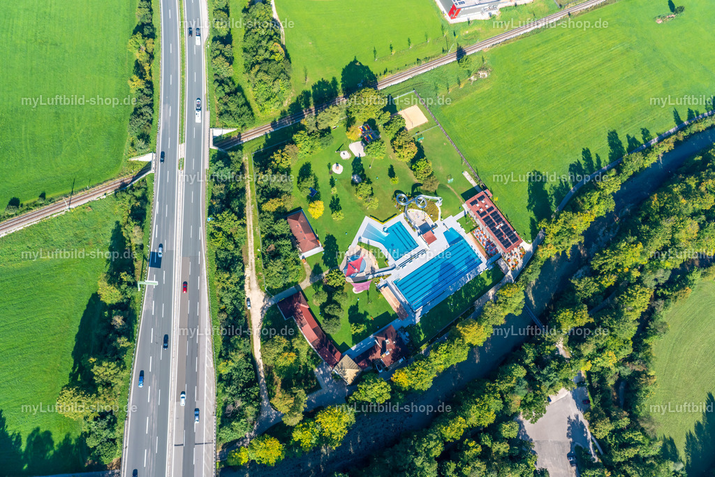 luftbild-freibad-siegsdorf-bruno-kapeller-5 | Luftbild vom Freibad in Siegsdorf - Realisiert mit Pictrs.com