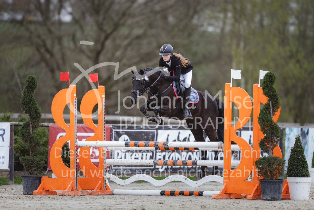 240330_Fruehlingsfest_Stil-A1_U30-440 | Deine schönsten Turniermomente als professionelle Fotos! Entdecke hochwertige Pferdesport-Fotografie im Online-Shop. Jetzt Fotos finden & bestellen!