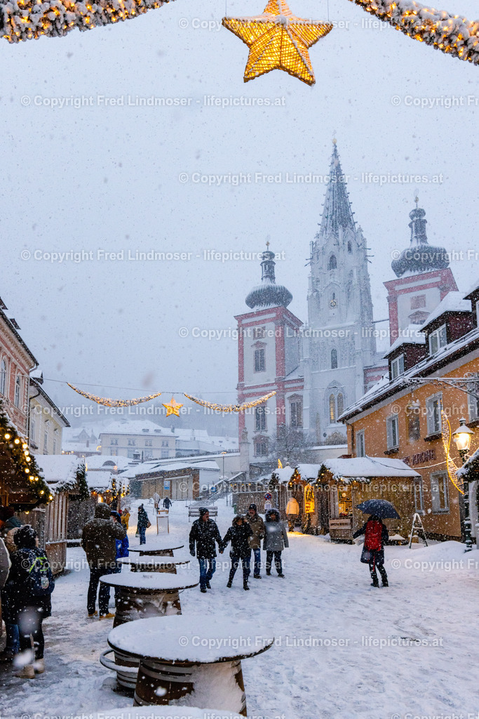 Mariazeller Advent im Schnee am 22122023-8490 | Fotos und Fotoprodukte - Realisiert mit Pictrs.com