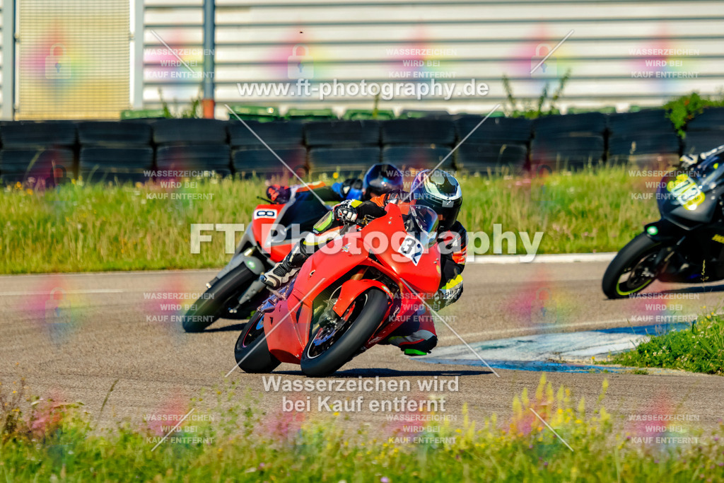032-1458 | Hier findet Ihr Bilder von Touristenfahrten auf der Nürburgring Nordschleife oder von anderen Veranstaltungen die ich besucht habe. Viel Spass beim Durch Schauen 