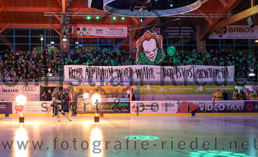 2025-12-19_005_TSV_Erding_gegen_Toelzer_Loewen | Erding, Deutschland, 19.12.2025:Eishockey, Oberliga Süd 2025 / 2026, 27. Spieltag, TSV Erding gegen Tölzer Löwen, Endergebnis: 2:5Bastian Cramer (Erding Gladiators, #34)Foto: Christian Riedel / fotografie-riedel.net