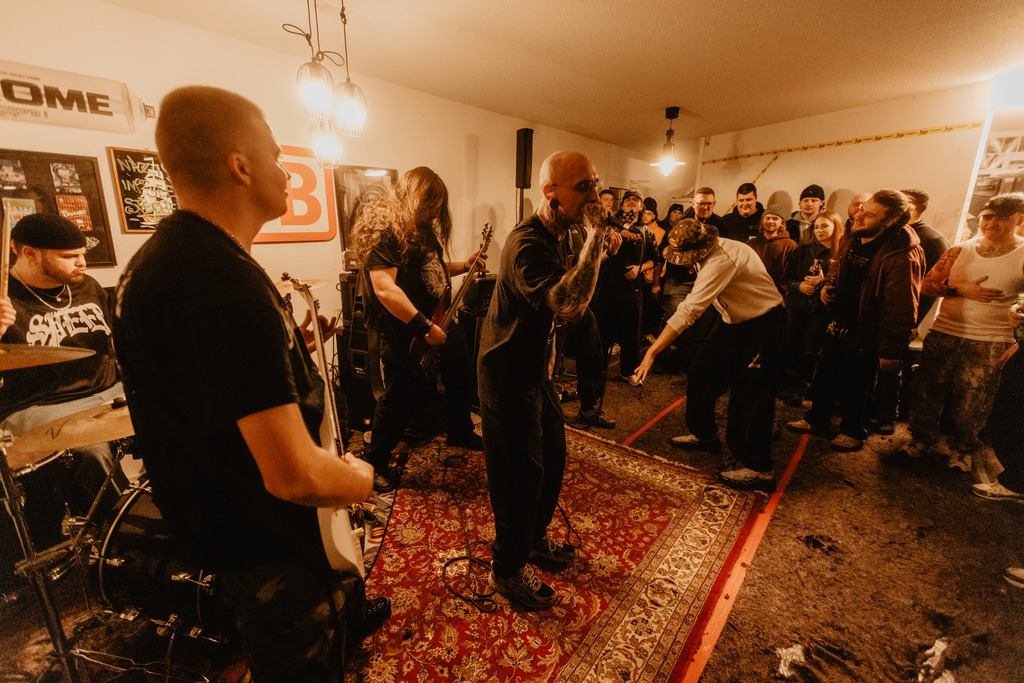 057A9076 | thismomentpictures - Realized with Pictrs.com