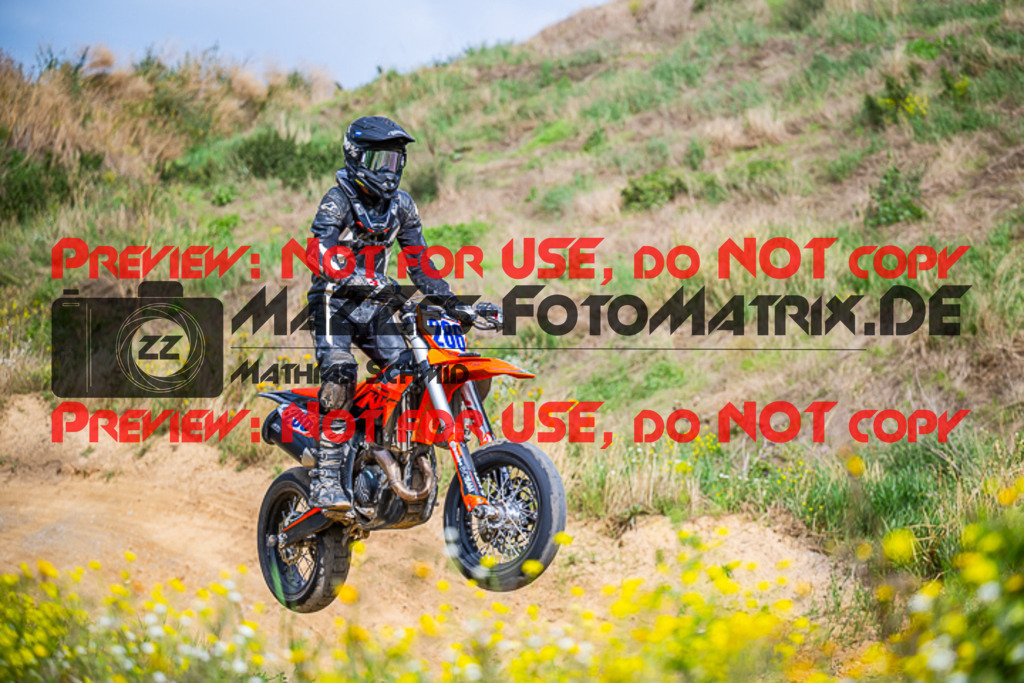 MaZZes_FotoMatrix_230812_4040 | S3