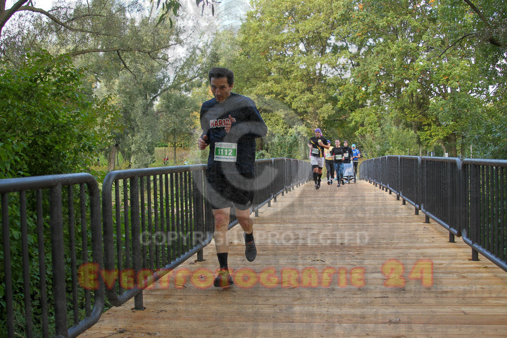 231015_1013_EV4_1081 | Sportfotografie im Rhein-Sieg Kreis, Köln, Bonn, NRW, Rheinland Pfalz, Hessen, etc. Unser Tätigkeitsfeld umfasst den Laufsport vom Volkslauf über den Marathon, Duathlon, Triathon bis zum Ultralauf wie Kölnpfad Ultra oder Schindertrail.
