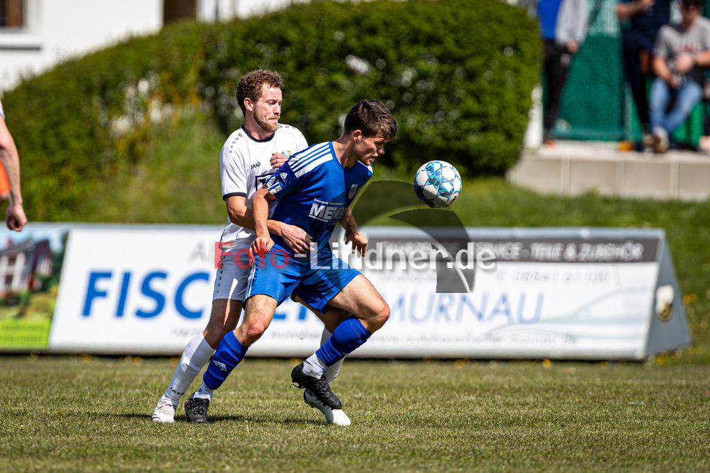 SG Hungerbach vs SV Eurasburg-Beuerberg | Meisterrunde Kreisklasse Gruppe C, SG Hungerbach vs SV Eurasburg-Beuerberg, 20240427,
Duell zwischen Simon HUBER (SVEB 5) und Lukas STROBL (SGH 5),
2024-04-27 in Oberhasuen (Sportplatz Oberhasuen)
5 Simon HUBER (SVEB 5), 5 Lukas STROBL (SGH 5)
Copyright: WolfgangxLindner www.foto-lindner.de