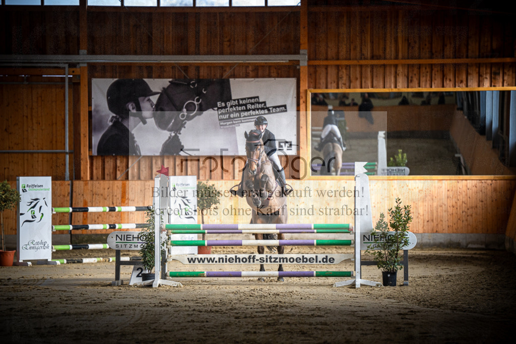 DOS_0192 | Entdecke hochwertige Reitturnierfotos von Foto Oger. Professionell, emotional und authentisch – jetzt Lieblingsmomente im Shop bestellen.Deutschlandweite Turnierfotografie. - Realisiert mit Pictrs.com