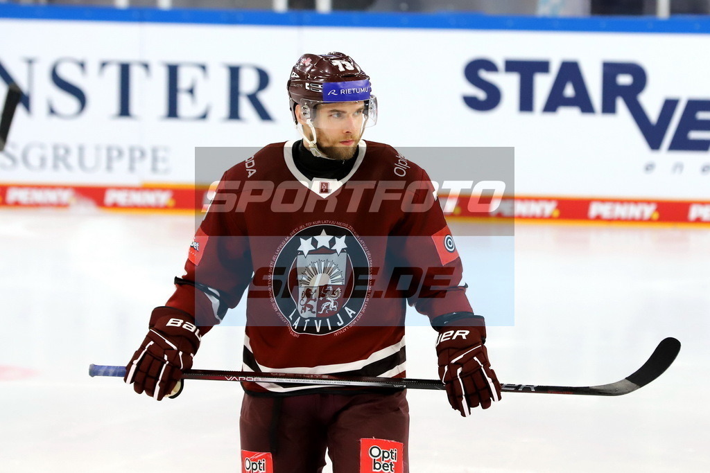 Deniss Smirnovs LAT | Deniss Smirnovs LAT - Realisiert mit Pictrs.com