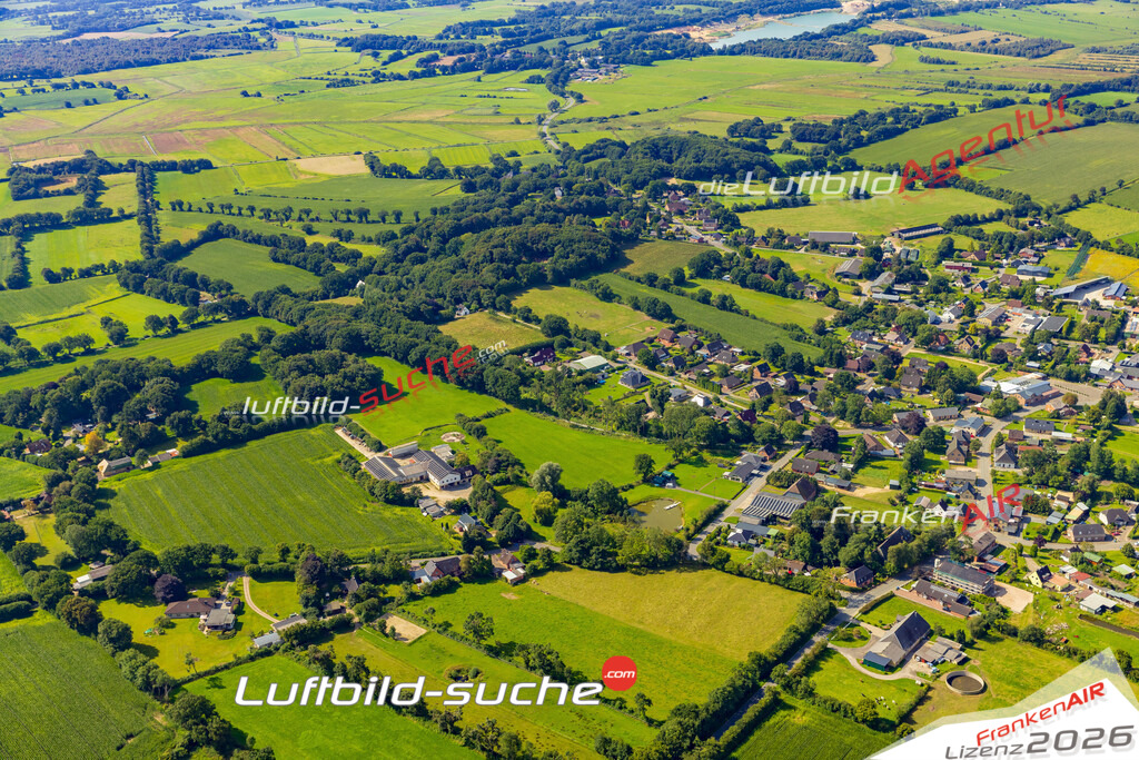 Luftbild Dörpling - Die Luftaufnahme wurde 2025 vom UL-Flugzeug heraus erstellt ( keine Drohne ) - Hochauflösende Luftaufnahme - für professionelle Ausdrucke geeignet. Die Geschenkidee !Hier alle&nbsp;Infos zur Lizenzierung der LuftaufnahmeWir fliegen auch dieses Jahr wieder in Ihre Region um Luftbilder zu erstellen.- Luftbild anfragen