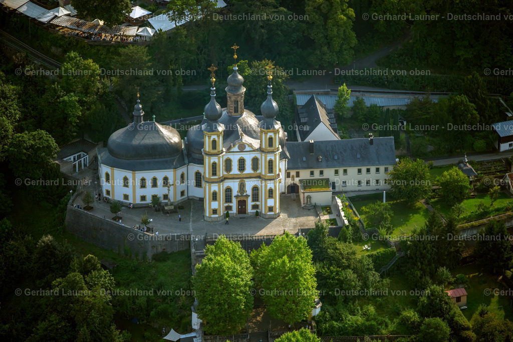 4047685 | WüRZBURG 21.08.2021 Kirchengebäude " Wallfahrtskirche Käppele " am Nikolaushof im Ortsteil Steinbachtal in Würzburg im Bundesland Bayern, Deutschland. Weiterführende Informationen bei: Stadt Würzburg,  Wallfahrtskirche Mariä Heimsuchung und Schmerzhafte Muttergottes Käppele Würzburg. // Church building " Wallfahrtskirche Kaeppele " on Nikolaushof in the district Steinbachtal in Wuerzburg in the state Bavaria, Germany. Further information at: Stadt Wuerzburg,  Wallfahrtskirche Mariae Heimsuchung und Schmerzhafte Muttergottes Kaeppele Wuerzburg. Foto: Gerhard Launer