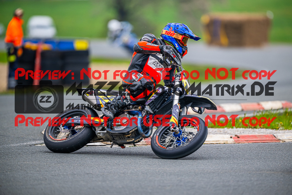 MaZZes_FotoMatrix_230507_1602 | S1