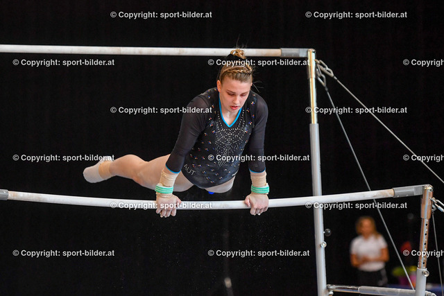 AUT, OEFT, Turnen, 1st Austrian Team Challange Womens Artistic Gymnastics | 02.07.2022, Sporthalle Linz-Tips Arena, AUT, OEFT, Turnen, 1st Austrian Team Challange Womens Artistic Gymnastics, im Bild Alissa Moerz (AUT), Stufenbarren


// Gymnastics, 1st Austrian Team Challange Womens Artistic Gymnastics in Linz, Austria on 2022/07/02