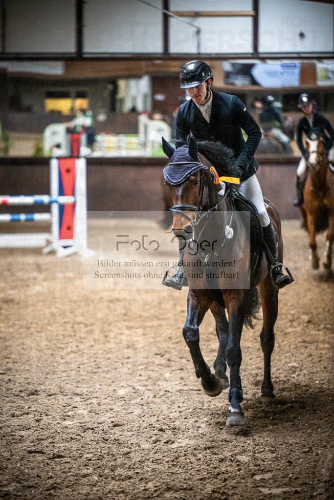 DOS_0035 | Entdecke hochwertige Reitturnierfotos von Foto Oger. Professionell, emotional und authentisch – jetzt Lieblingsmomente im Shop bestellen.Deutschlandweite Turnierfotografie. - Realisiert mit Pictrs.com