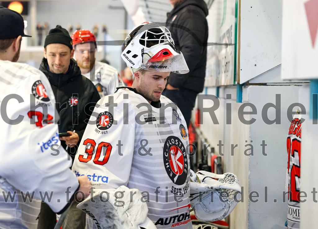 2022-09-25_122_TSV_Erding_gegen_EHC_Klostersee | Erding, Deutschland, 25.09.2022:
Eishockey, Bayernliga 2022 / 2023, Testspiel, TSV Erding gegen EHC Klostersee, Endergebnis: 8:2

Foto: Christian Riedel / fotografie-riedel.net