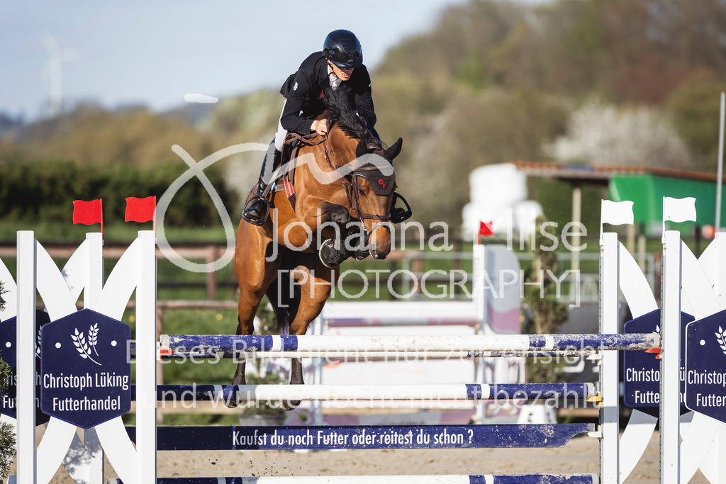 260421_Frühlingsfest_5_SprPf-M-521 | Deine schönsten Turniermomente als professionelle Fotos! Entdecke hochwertige Pferdesport-Fotografie im Online-Shop. Jetzt Fotos finden & bestellen!