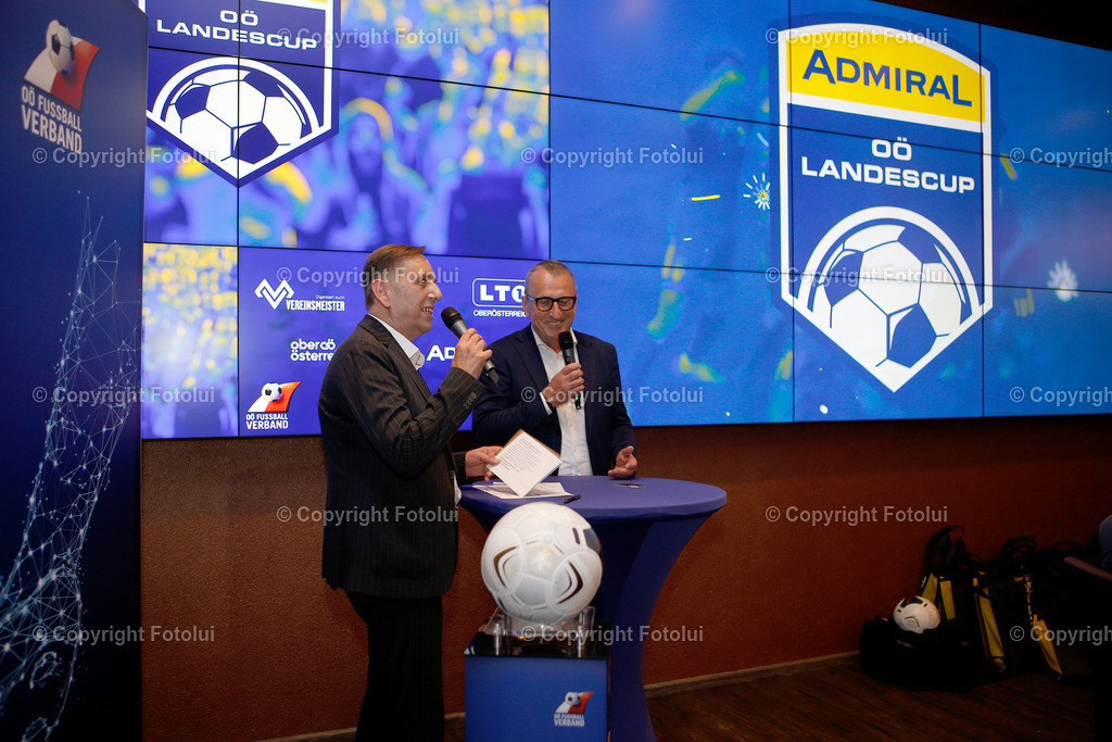 A_LUI_030724_34 | bilder, linz, photo, foto, fussball, sport, fotolui, bundesliga