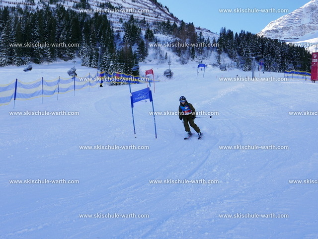 Manuel (1) | Photos von der Skischule Warth - Realisiert mit Pictrs.com