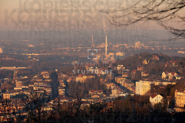 _DSF1051 | "Entdecken Sie atemberaubende Bilder von Stuttgart im Fotowerk Stuttgart! Kaufen Sie hochwertige Fotos auf Leinwand oder laden Sie digitale Downloads für Ihre Wohnung oder Büros herunter.  - Realisiert mit Pictrs.com