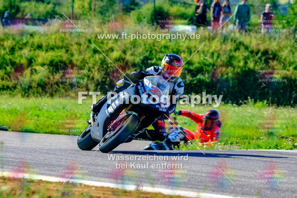 _TOU2112 | Hier findet Ihr Bilder von Touristenfahrten auf der Nürburgring Nordschleife oder von anderen Veranstaltungen die ich besucht habe. Viel Spass beim Durch Schauen 