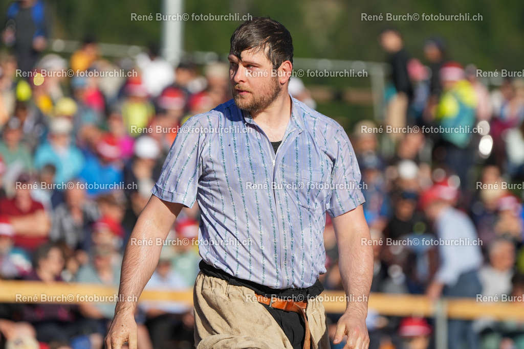 RB-01011 | René Burch leidenschaftlicher Fotograf aus Kerns in Obwalden.  Hier finden sie Sport, Landschaft und Natur Fotografie.
 - Realisiert mit Pictrs.com