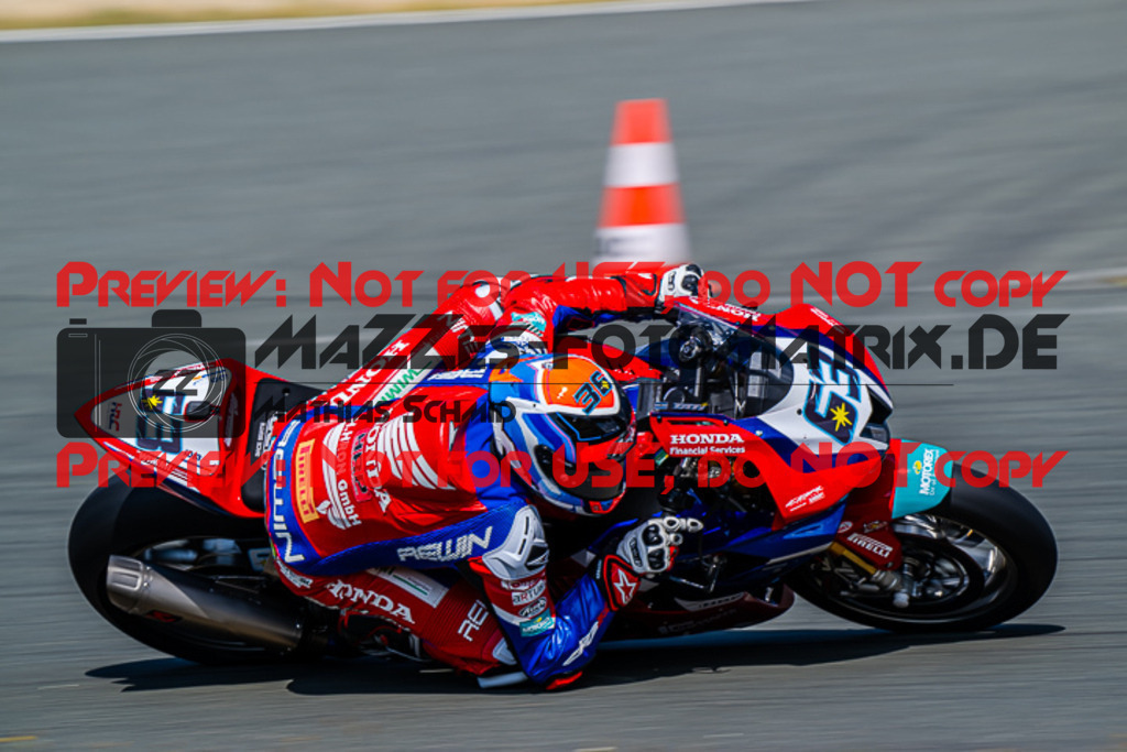 MaZZes_FotoMatrix_220724_3740 | IDM1000