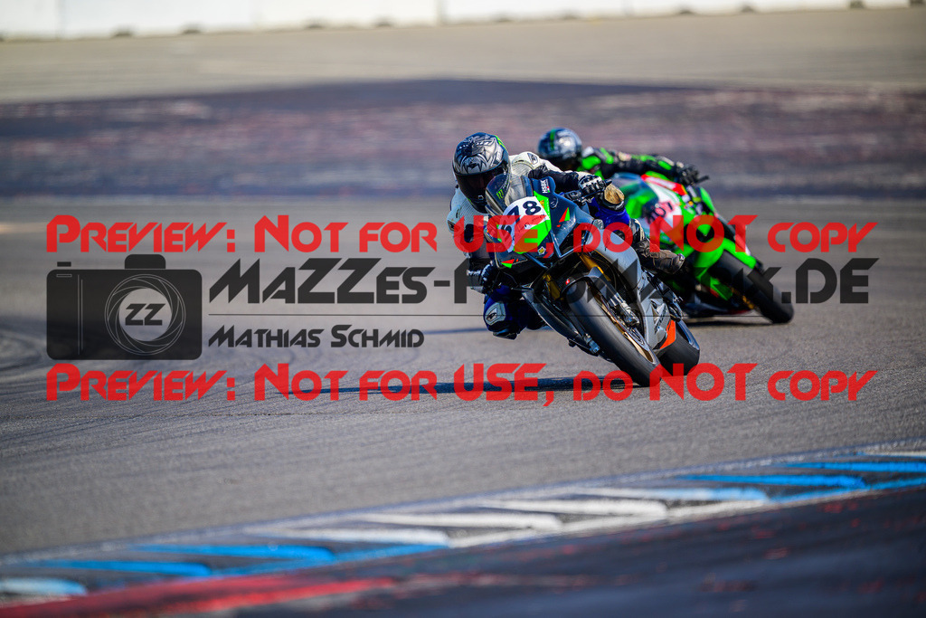 MaZZes_Fotomatrix_20250816_6007705_8889 | WEISS