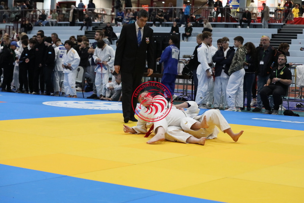 1J7A2588 | Fotos vom Adler Cup - Pictures from Adler Cup

Hier findet Ihr alle Eindrücke und großen Momente der Adler Cup Wochenenden. Here you will find all impressions and great moments of the Adler Cup weekends. - Realisiert mit Pictrs.com