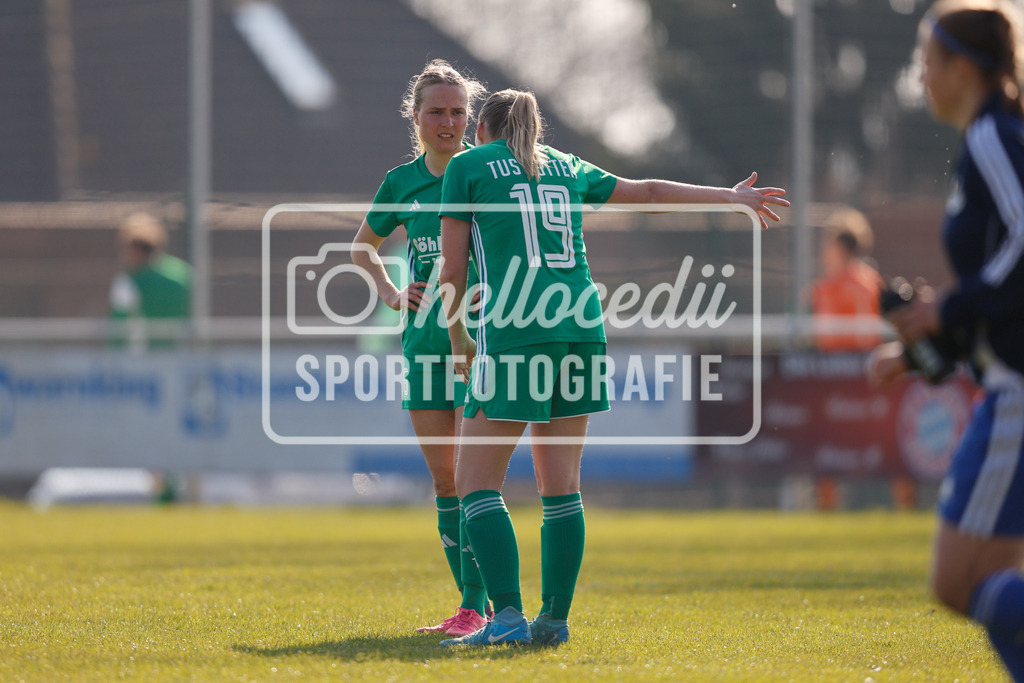 Fußball I Frauen I Saison 2025-2026 I Oberliga Niedersachsen I 17. Spieltag I TuS Lutten - BW Hollage-131 | realhellocedii - Realisiert mit Pictrs.com