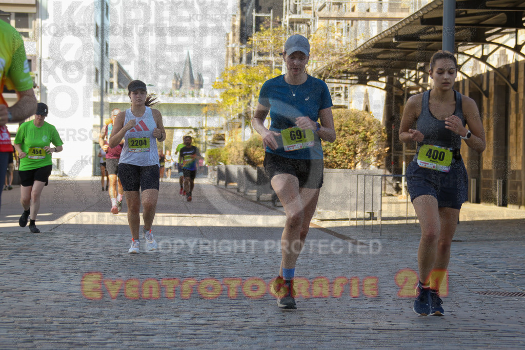 240921_1458_EV4_0150 | Sportfotografie im Rhein-Sieg Kreis, Köln, Bonn, NRW, Rheinland Pfalz, Hessen, etc. Unser Tätigkeitsfeld umfasst den Laufsport vom Volkslauf über den Marathon, Duathlon, Triathon bis zum Ultralauf wie Kölnpfad Ultra oder Schindertrail.