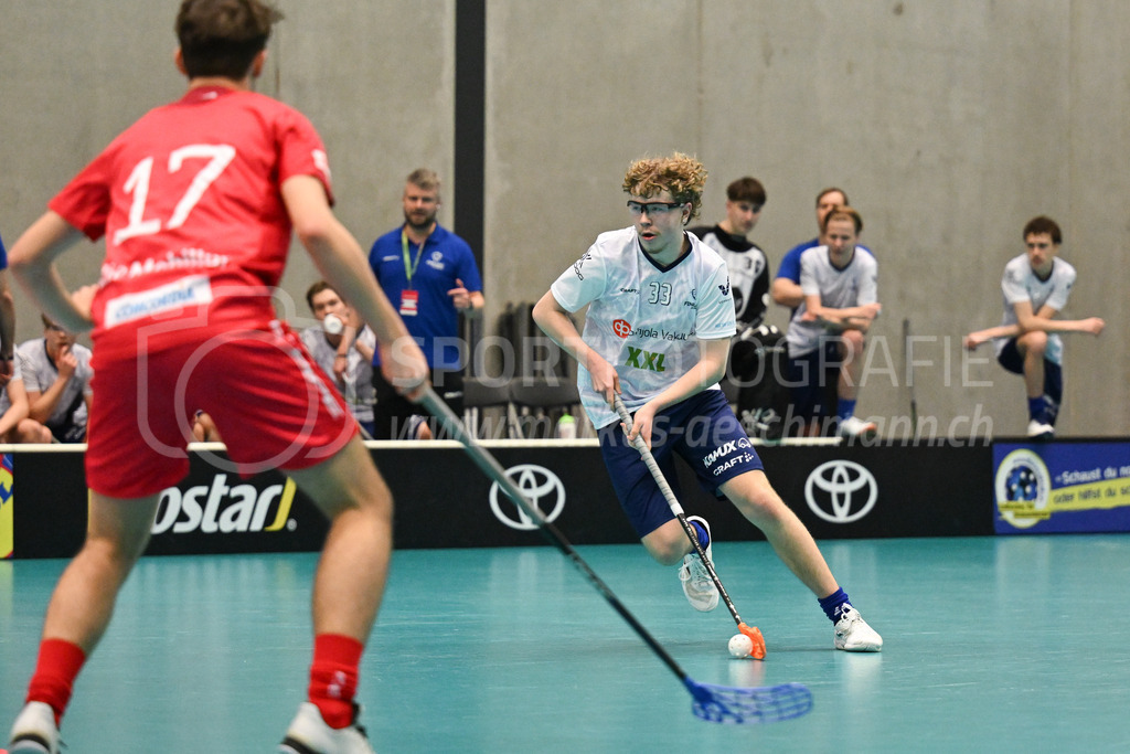 Switzerland B U19 vs Finland U19 - 2. February 2024 | Switzerland B U19 vs Finland U19
U19 Men International Matches in Switzerland
GoEasy Arena, Siggenthal Station
Finland forward #33 Marius Niemelä.
Credit: Markus Aeschimann | <a href="https://www.markus-aeschimann.ch">Sportfotografie Markus Aeschimann</a> | <a href="https://www.instagram.com/sportfotografie.aeschimann">@sportfotografie.aeschimann</a> - Realisiert mit Pictrs.com