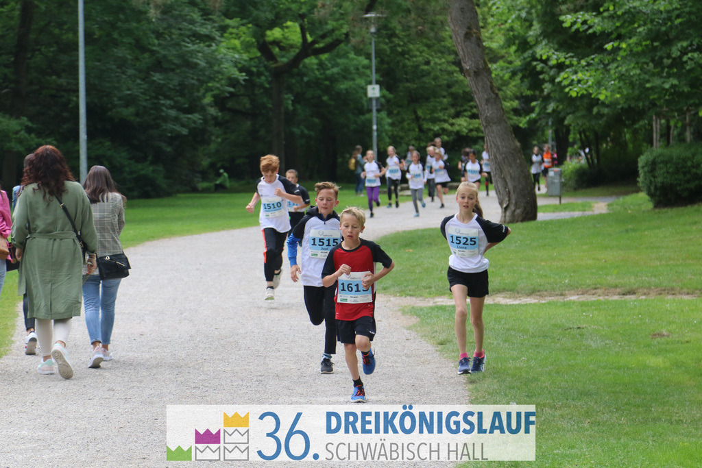 Stadtwerke Schüler und Jugendlauf 1,7km | 3koenigslauf 2022 Stadtwerke Schüler und Jugenlauf 1,7km - Realisiert mit Pictrs.com