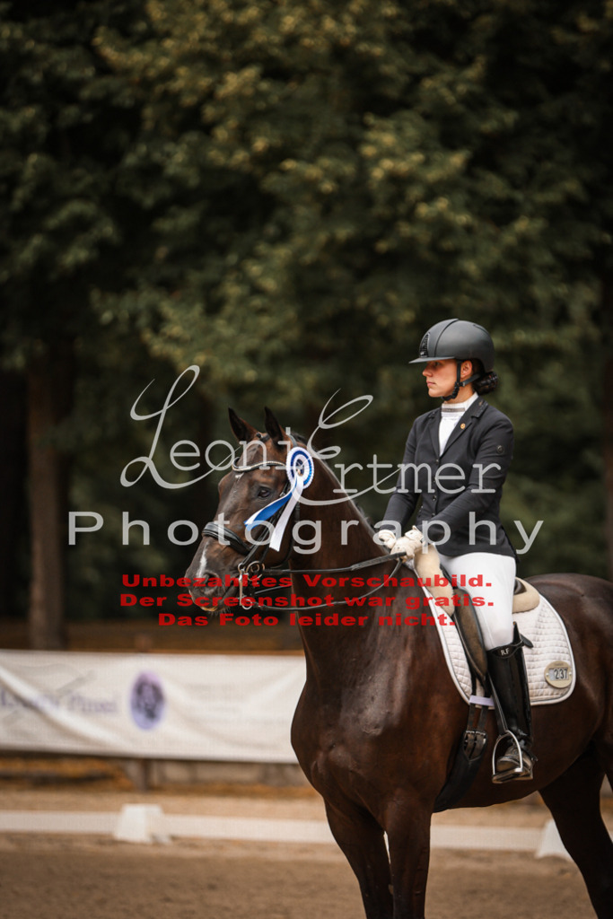 01.SaDrM00238 | Leoni Ertmer Photography - Realisiert mit Pictrs.com