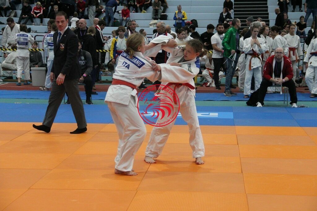 IMG_2982 | Fotos vom Adler Cup - Pictures from Adler Cup

Hier findet Ihr alle Eindrücke und großen Momente der Adler Cup Wochenenden. Here you will find all impressions and great moments of the Adler Cup weekends. - Realisiert mit Pictrs.com