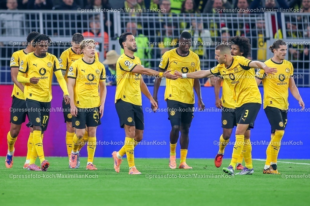 UCL01102501044 | 01.10.2025, Fußball, UEFA Champions League, Borussia Dortmund - Athletic Club Bilbao, BVB Stadion, 2. Spieltag, Saison 2025 2026: Torjubel nach dem Tor zum 1:0  durch Torschütze Daniel Svensson (BVB #24)    Regulations prohibit any use of photographs as image sequences and or quasi-video.