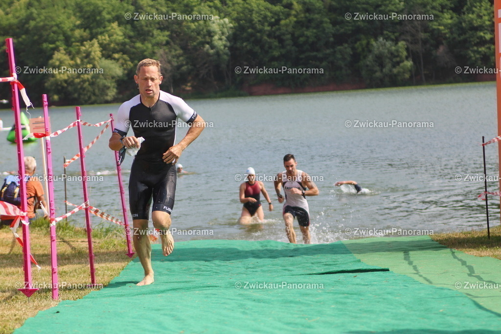 2023_0630_KoberTriathlon_DPM-OLY0237 | Urban. Natur. Panorama. Luftbild. 
Der Bildershop für aufregende Perspektiven!
Für Deko, Wandbild und Kalender!
Wir bringen LED-Bilder zum Leuchten!
