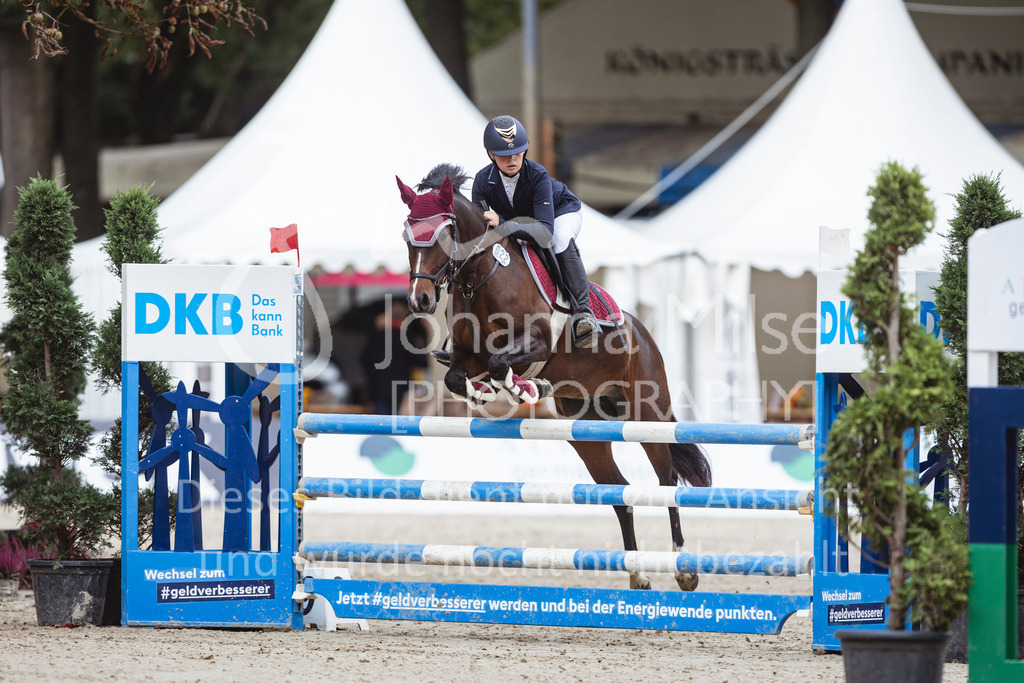 240913_OWLCh_PonyTrophy-612 | Deine schönsten Turniermomente als professionelle Fotos! Entdecke hochwertige Pferdesport-Fotografie im Online-Shop. Jetzt Fotos finden & bestellen!