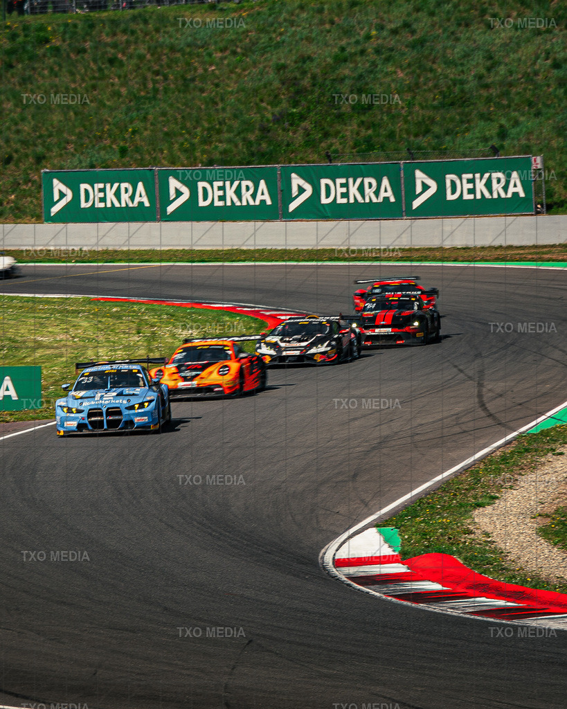 TXM06848 | Exklusive Motorsport-Fotografie aus Leipzig von TXO Media – für Rennfahrer, Teams & Sponsoren. Sausemuth liefert starke Bilder, die Emotion zeigen. Jetzt buchen & glänzen! - Realisiert mit Pictrs.com