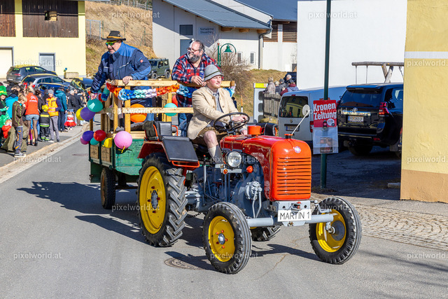 Bärentreiben in Steuerberg | Bildershop von pixelworld.at - Realisiert mit Pictrs.com