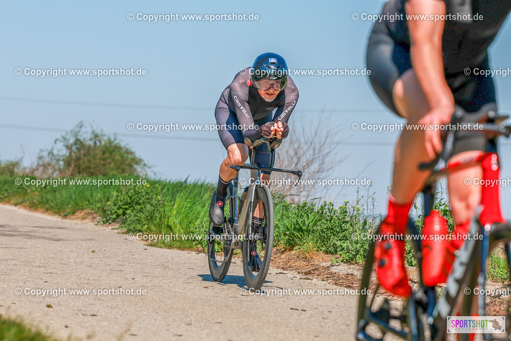 352_AR7_4099 | Neusiedlersee Radmarathon 2026@sportshot_your_pictrs #yourpictures#roadtowm2029 #nrm #neusiedlerseeradmarathon #neusiedlersee #neusiedlerseetourismus #burgenland #mörbisch #nrm26 #burgenlandtourismus #voglundco #poweredbyburgenlandtourismus #radsport #rad #marathon #ucigranfondo #visitburgenland #ucigranfondoworldseries