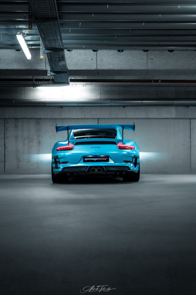 R6AT0465 _Alexander Tschuncky | Entdecken Sie die faszinierende Welt von Alexander Tschuncky Arts: Kreative Fotografie, atemberaubende Automobilkunst und hochwertiger Bilderdruck. Lassen Sie sich inspirieren! - Realisiert mit Pictrs.com